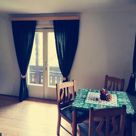 Apartamento Baumgartnerhof Arriach - Urlaub Am Bauernhof Exterior foto