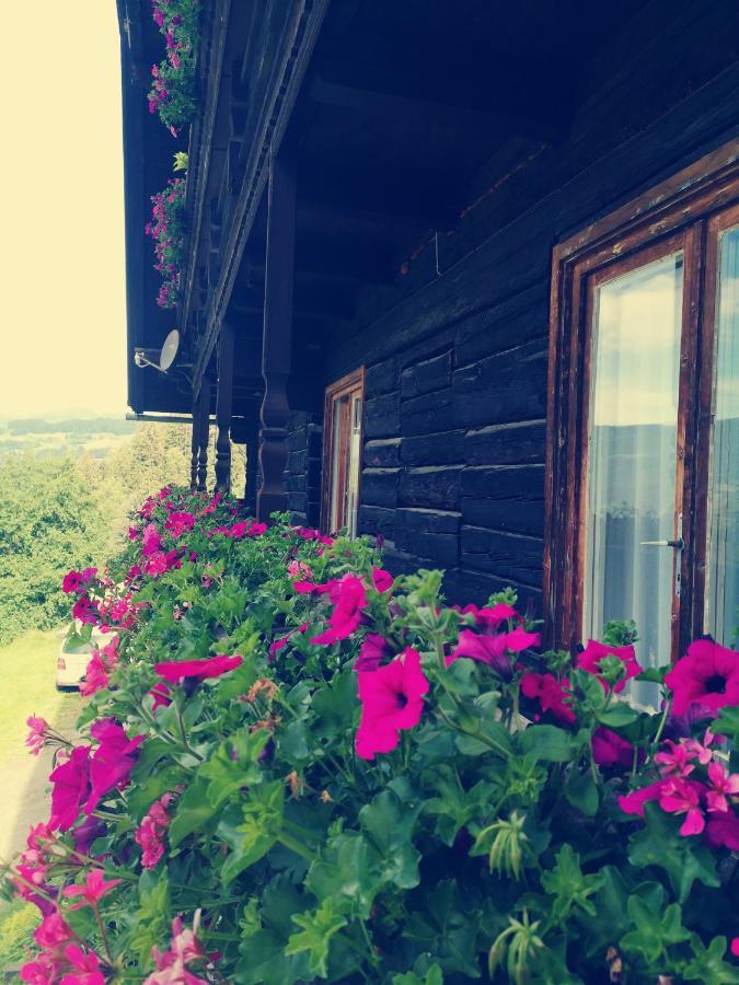 Apartamento Baumgartnerhof Arriach - Urlaub Am Bauernhof Exterior foto